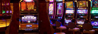 Tampilan dashboard permainan asgacor dengan slot dan meja live dealer
